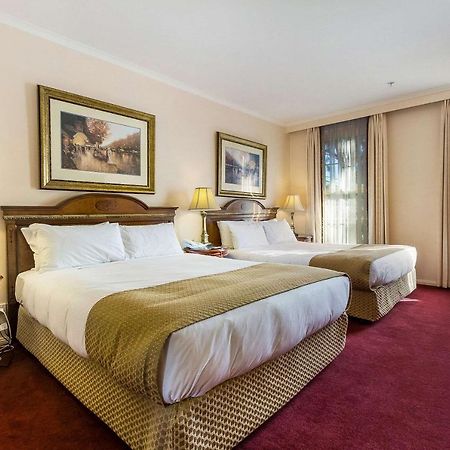 Canterbury International Hotel Forest Hill Zewnętrze zdjęcie