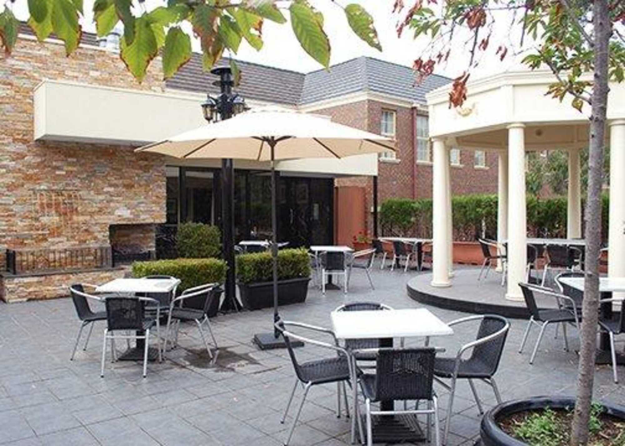 Canterbury International Hotel Forest Hill Udogodnienia zdjęcie