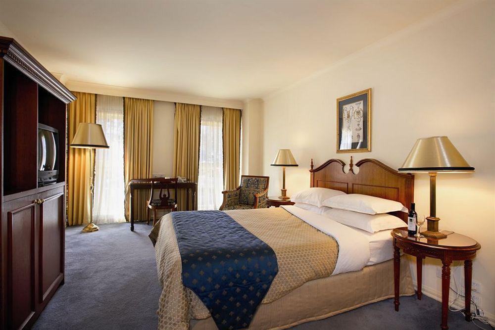 Canterbury International Hotel Forest Hill Zewnętrze zdjęcie